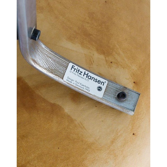 Brown Danish Modern PK-9 Chairs in Steel & Original Tan Leather by Poul Kjaerholm for Fritz Hansen, 1995, Set of 4 For Sale - Image 8 of 9