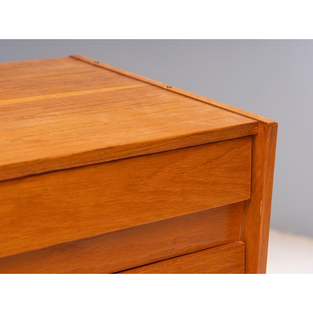 Vintage Czech U-453 Chest of Drawers by Jiří Jiroutek, 1960s For Sale - Image 9 of 11