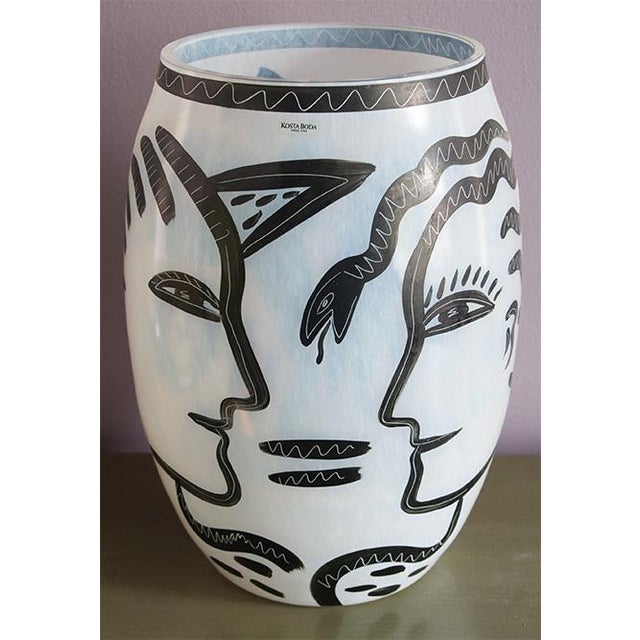 This hand-painted vase by the late Ulrica Hydman Vallien for Kosta Boda is a unique piece from the Caramba series....