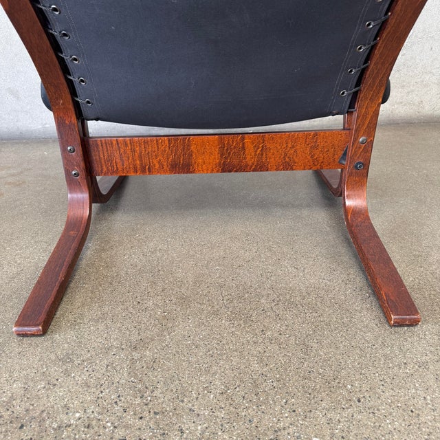 Vintage 1960s Black Leather Westnofa Siesta Chair For Sale - Image 10 of 12