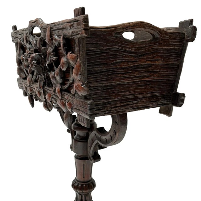 French Carved Fruitwood Black Forest Planter or Jardiniere, 1880s For Sale - Image 6 of 13