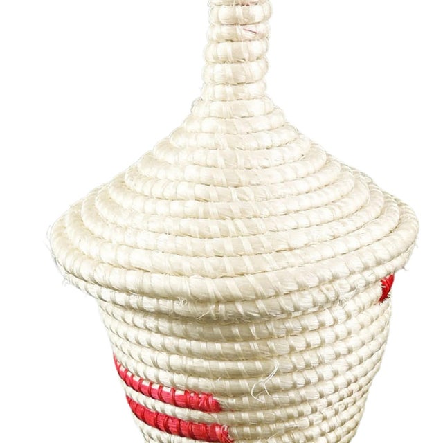 African Early 20th Century Tutsi Miniature Basket Rwanda 3 Inch For Sale - Image 3 of 5