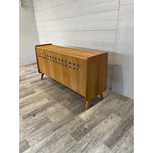 Vintage Sideboard/Pillowtrunk by Tatra Nabytok, 1965 In superb original condition ‘Dims; H= 78 cm W= 154 cm D= 42 cm