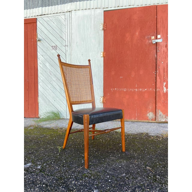 What a great design with attention to detail. It’s definitely the stretcher for us! We love how the center stretcher bar...