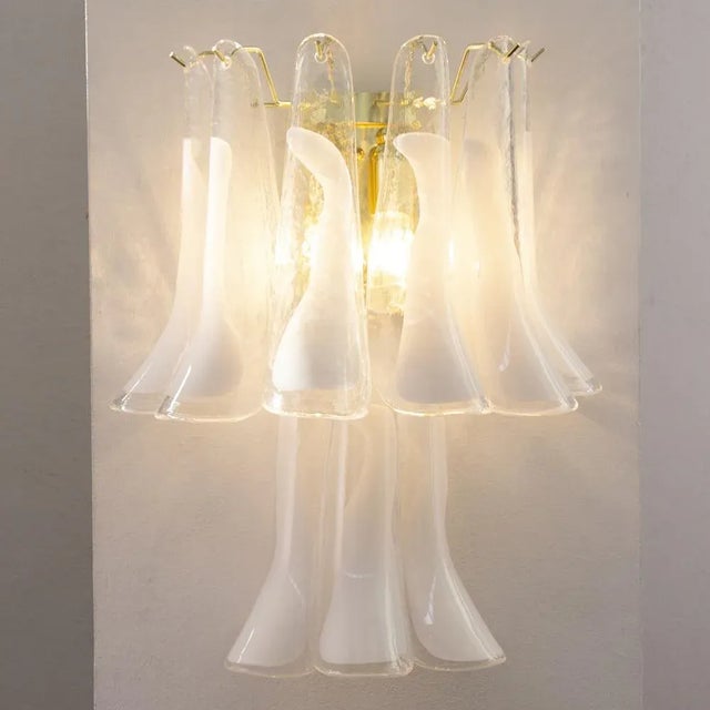 Large Petal Wall Light in Murano Glass with White Decoration, Italy, 1990s For Sale - Image 6 of 11