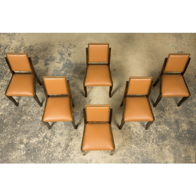 1930s Set of 6 1930s French Art Deco Maple Dining Chairs in Tan Leather For Sale - Image 5 of 18