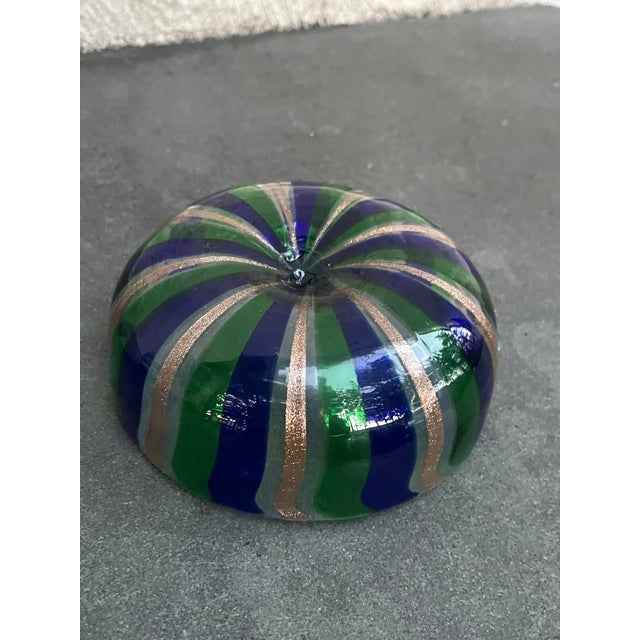 Mid-Century Modern 1970s Linea Valentina Murano Italy Bowl in Blue Green Gold For Sale - Image 3 of 4