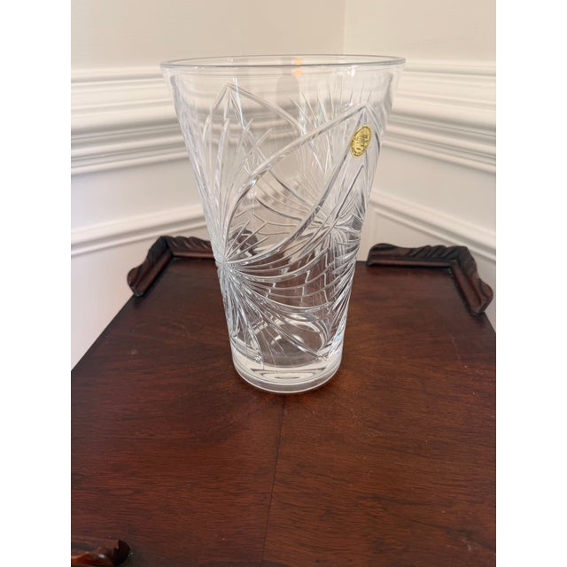 French Vintage j.g. Durand French 24% Lead Crystal Starburst Vase – 10” X 6” For Sale - Image 3 of 8