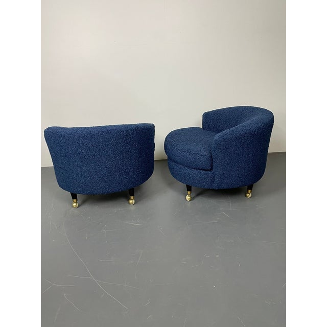 Pair of Mid-Century Rolling Swivel Lounge / Slipper Chairs, Baughman Style For Sale In New York - Image 6 of 17