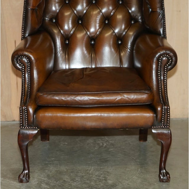 Vintage Pair of Chesterfield Chestnut Brown Leather Wingback Armchairs & Footstools For Sale In Dallas - Image 6 of 18