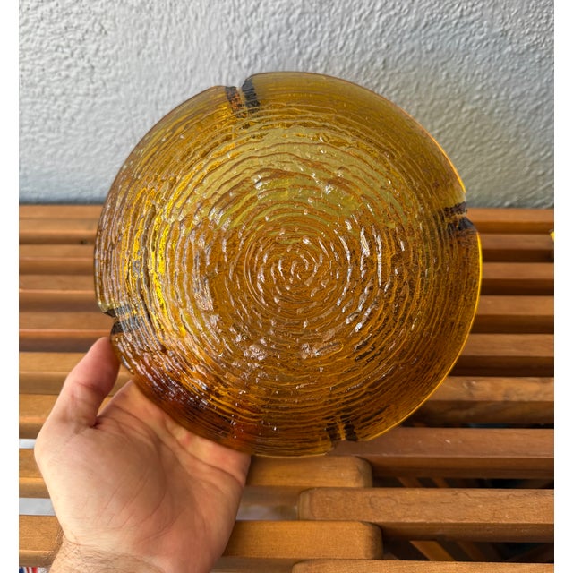 Mid-Century Modern 1970s Anchor Hocking Soreno Nesting Ashtray Set, Amber- 3 Pieces For Sale - Image 3 of 8