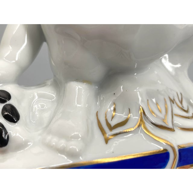 Art Nouveau Traubenesser Porcelain Figurine by Carl Nacke for Fraureuth, 1920 For Sale - Image 14 of 16