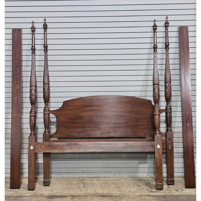 Henkel Harris Late 20th Century Mahogany Queen Size Four Post Carved Rice Bed Made Attributed to Henkel Harris For Sale - Image 4 of 11