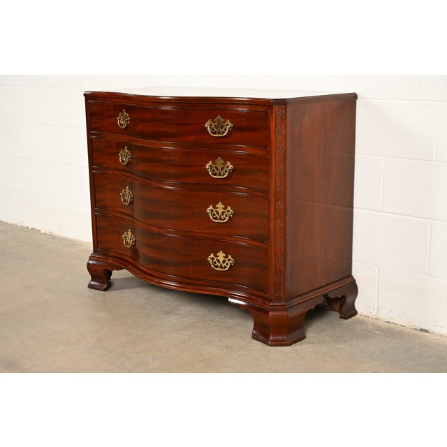 Baker Furniture Historic Charleston Chippendale Carved Mahogany Serpentine Front Dresser Chest For Sale - Image 13 of 13