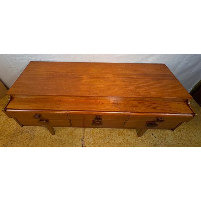 Mid-Century Modern Danish Teak Sideboard, 1960 For Sale - Image 6 of 10