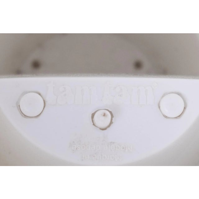 Plastic Giganplast and Tam Tam Stools, Set of 5 For Sale - Image 7 of 9