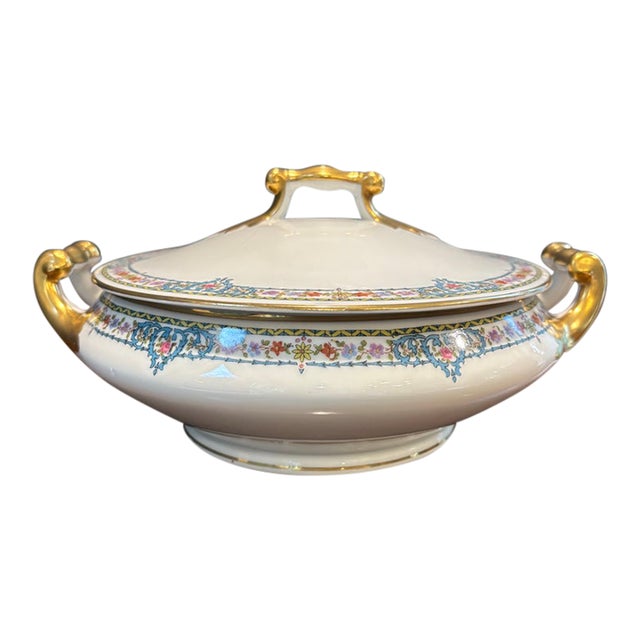 Late 19th Century French Limoges Martial Redon Porcelain Covered Tureen For Sale