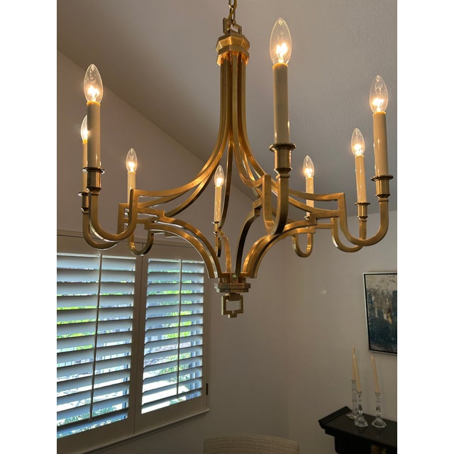 Transitional Visual Comfort e.f. Chapman Mykonos Antique Burnished Brass 8-Light Chandelier For Sale - Image 3 of 3