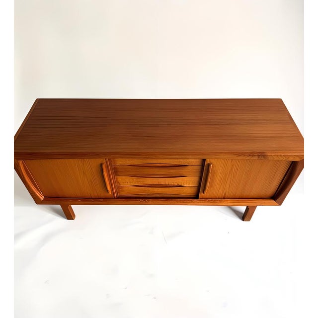 Wood Vintage Danish Modern Cabinetmaker Teak Sideboard with Sliding Doors attributed to H.P. Hansen, Denmark, 1960s For Sale - Image 7 of 18