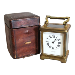 Documented 1907 Cattistock Hunt Puppy Show Award Clock With Original Presentation Card – Third Prize "Best Bitch of Couple," England