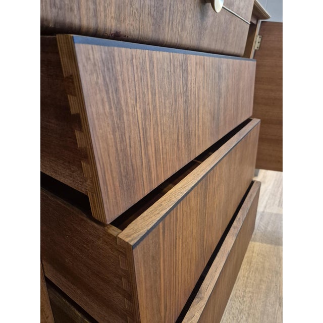 Mid-Century Walnut Beehive Sideboard from Beautility, 1960s For Sale - Image 14 of 18