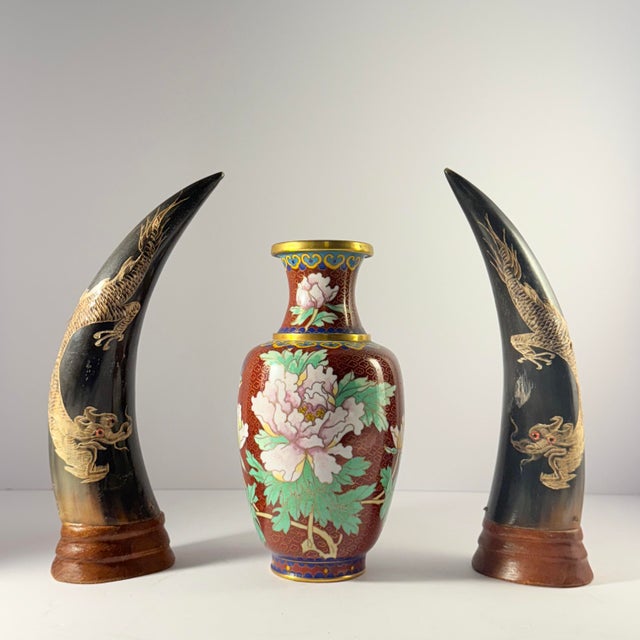 Mid 20th Century Vintage Chinese Cloisonné Vase & Dragon Horn Sculptures Set – 3 Pieces For Sale - Image 5 of 7