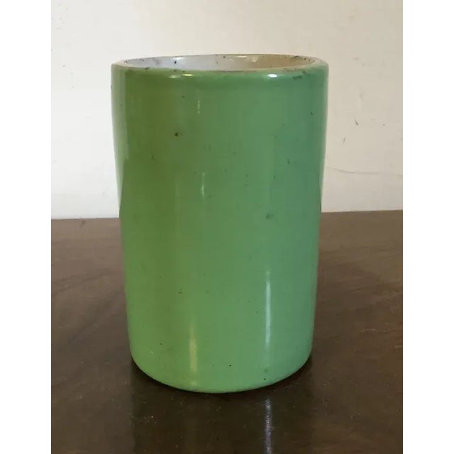 Antique 19th Century Chinese Monochrome Porcelain Vase in Bright Green Glaze For Sale In New York - Image 6 of 12