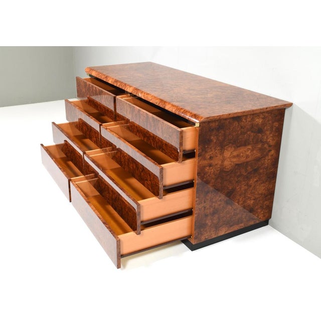 Wood Italian Drawer Credenza in High Gloss Burl and Brass, Italy, 1970s For Sale - Image 7 of 15
