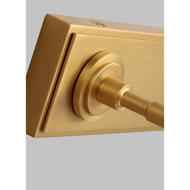 Mid-Century Modern Chapman & Myers by Visual Comfort Studio Kenyon 30" Picture Light, Burnished Brass For Sale - Image 3 of 4