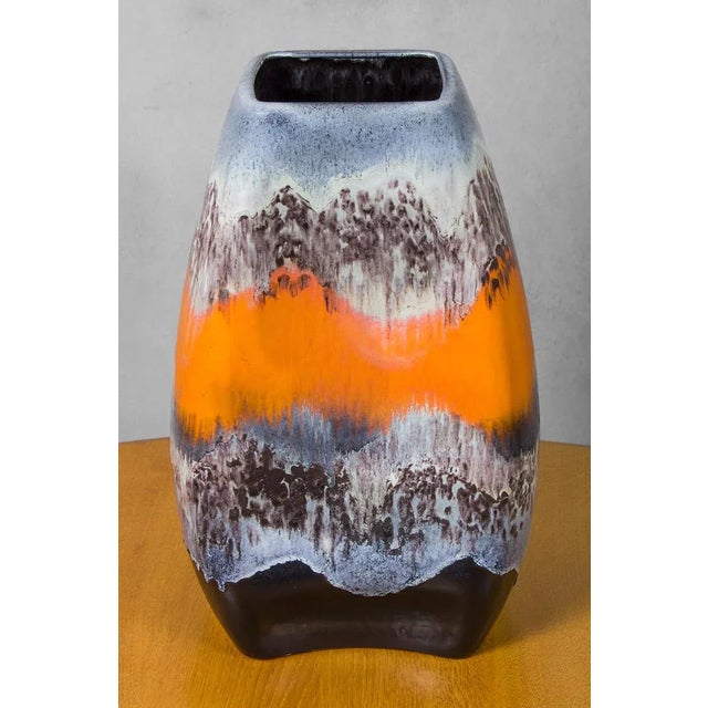 - Large Brutalist West Germany vase - Made in the 1970s - Could be placed on a table or on the floor