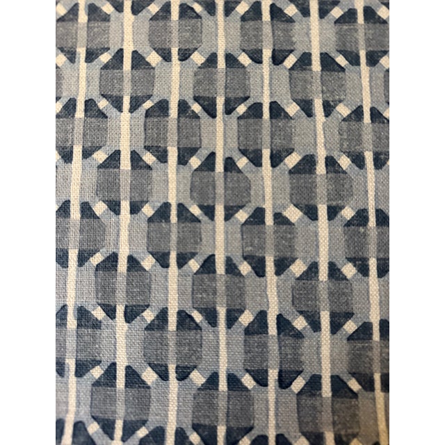 Traditional Galbraith & Paul Tartan 2 7/8 Yards Linen Fabric For Sale - Image 3 of 6