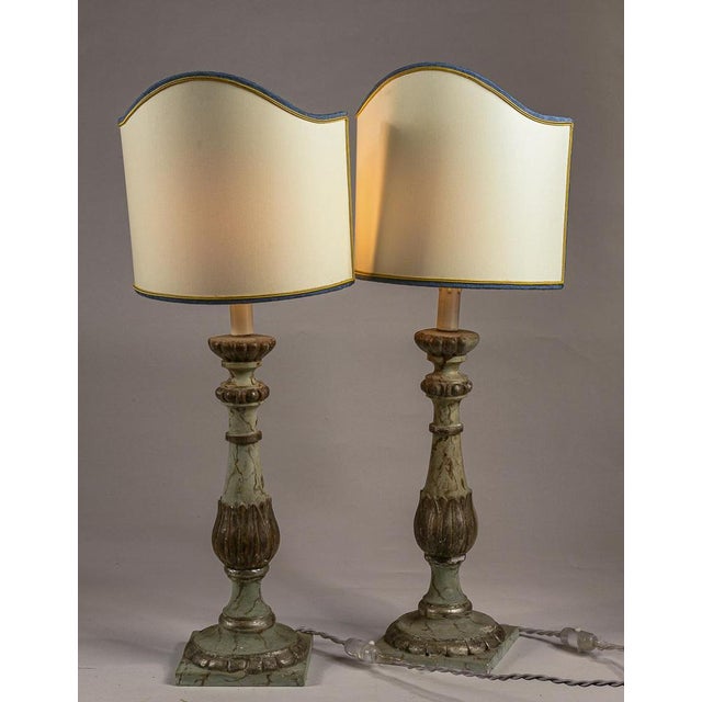 This refined pair of candelabra lamps dates back to the 19th century, a period characterized by extraordinary attention to...