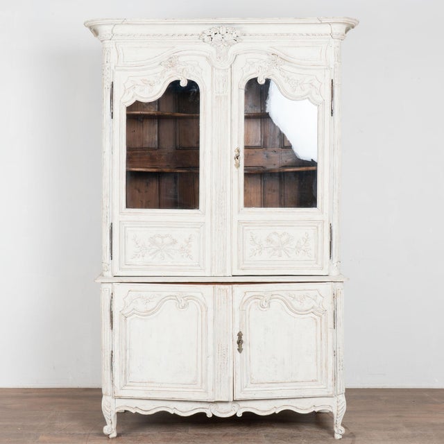 French Provincial 19th Century French Gray Painted Pine Vitrine Display Cabinet For Sale - Image 3 of 14