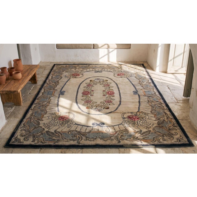 Amazing Ivory Ground Color Wiht Flower Details in the Center in a Medallion/Crest Design American Hooked Rug For Sale In New York - Image 6 of 8