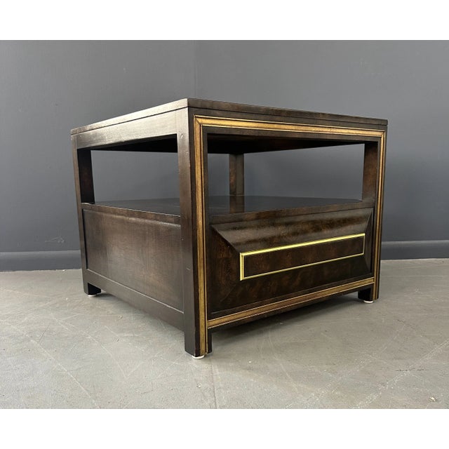 Mid-Century Modern 1970s Mastercraft Burl Elm & Brass End Table or Night Stand W/Drawer For Sale - Image 3 of 12