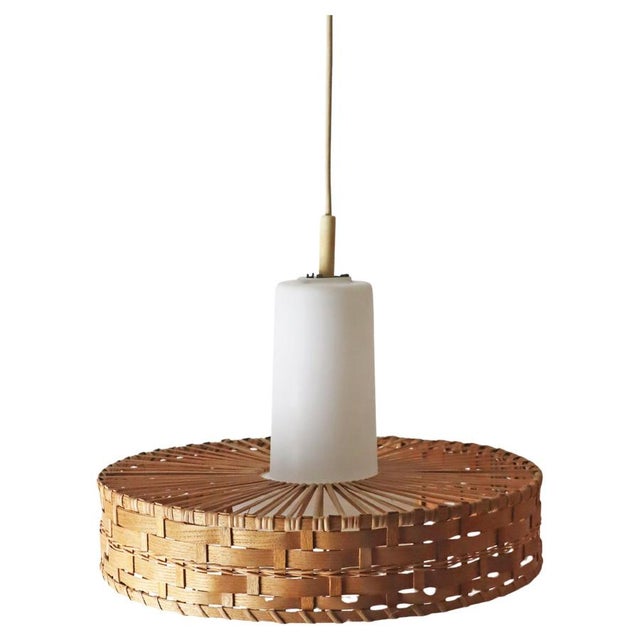 Get ready to be amazed by the stunning classic lamp from doria leuchten in germany. The lamp has been crafted with...