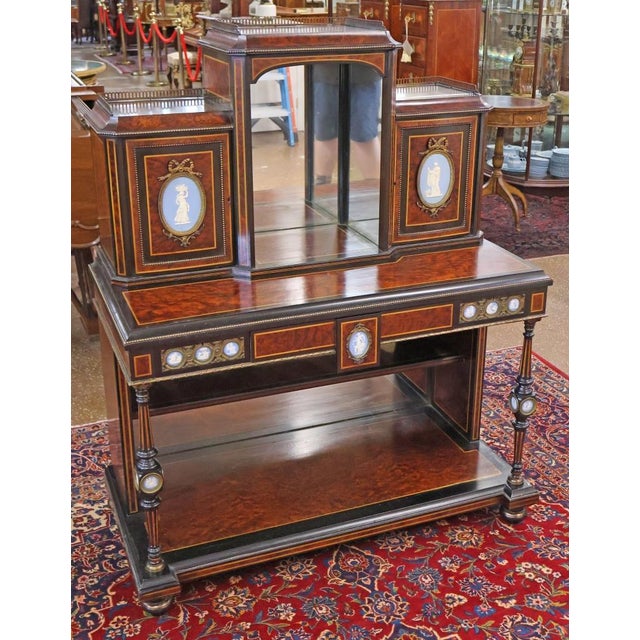 French Late 19th Century English Burl Walnut Napoleon III Bronze Mounted Ladies Desk For Sale - Image 3 of 18