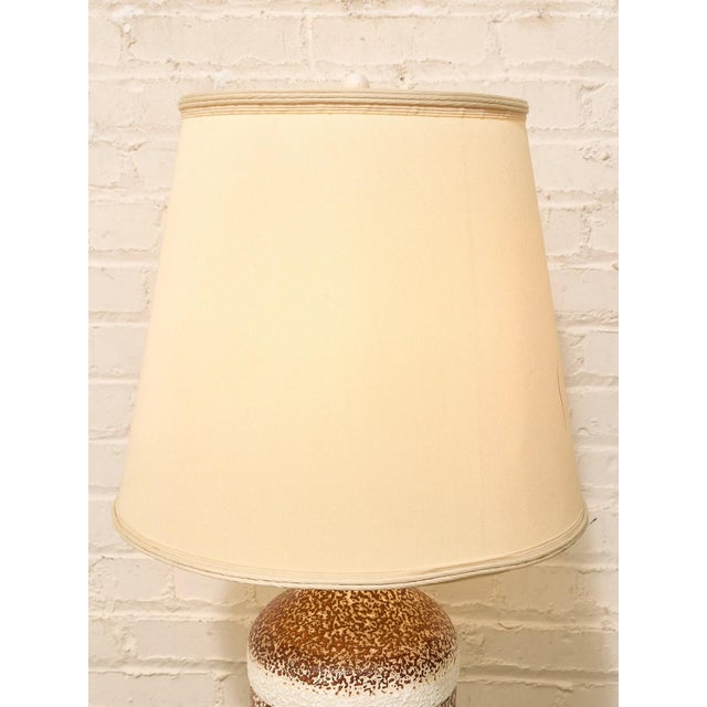 Metal Vintage Textured Ceramic Table Lamp With Brown and White Stripes For Sale - Image 7 of 10