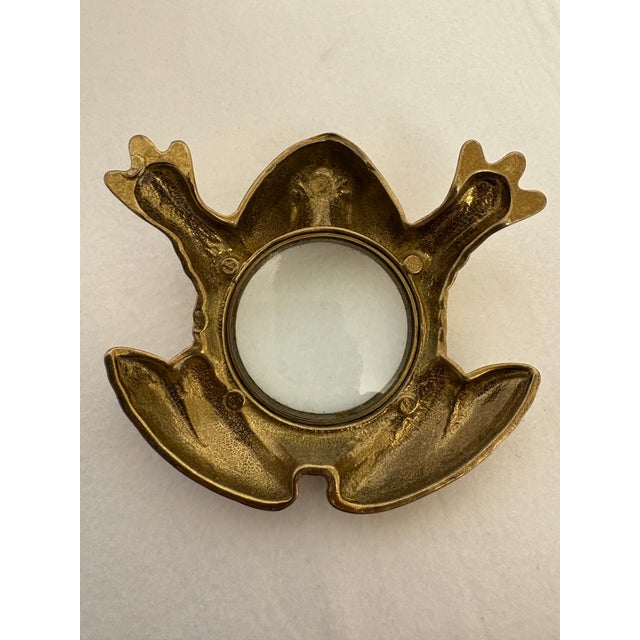 Mid-Century Modern Vintage Mid-Century Brass Frog Magnifying Glass and Paperweight For Sale - Image 3 of 3
