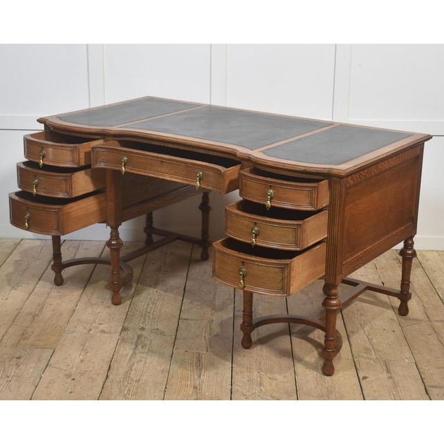 Brown Oak Pedestal Writing Desk, 1890s For Sale - Image 8 of 13