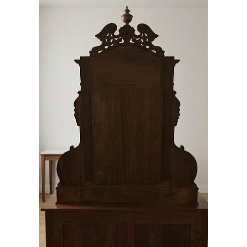 19th-Century Late Victorian Carved Walnut Vanity Mirror - Excellent Antique Condition For Sale - Image 4 of 4