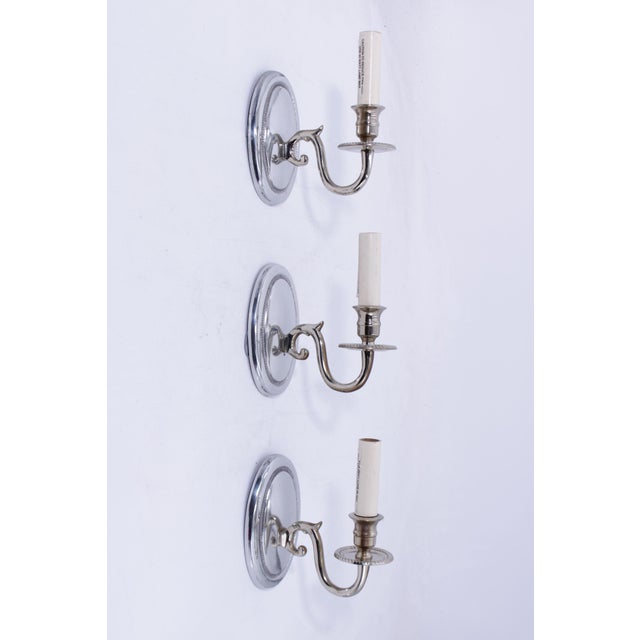 Virginia Metalcrafters 1980s Virginia Metalcrafters Set of 3 Silverplate Bronze Sconces For Sale - Image 4 of 12