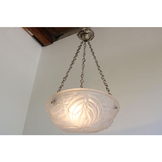 Antique French Art Deco Pendant Light by Henry Mouynet, 1930 For Sale - Image 3 of 16