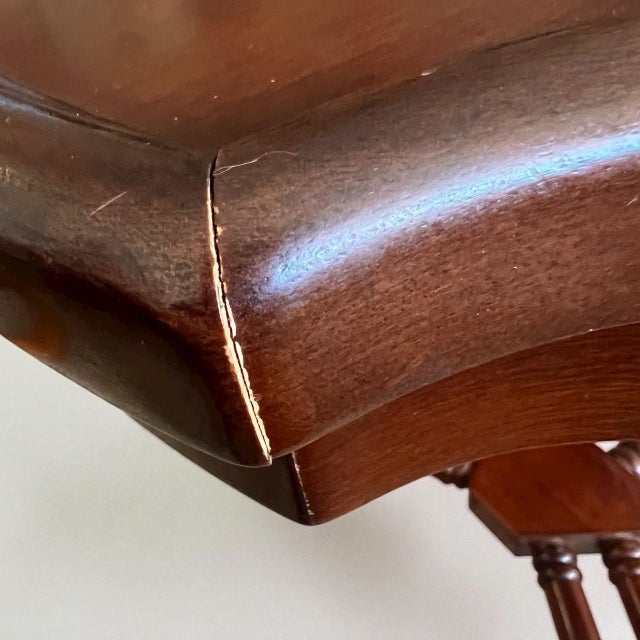 Mid 20th Century Faux Bamboo Oval Shield Shape Coffee Side Table For Sale - Image 6 of 7