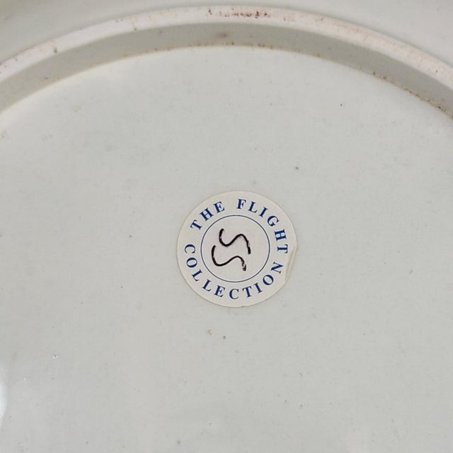 Worcester Porcelain Plate with Dragon and Kylin Decor from Flight, Barr & Barr, 1820s For Sale - Image 5 of 6