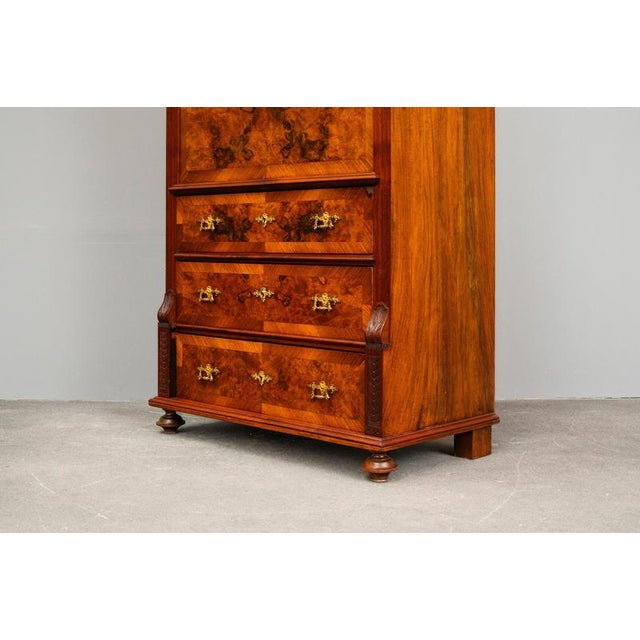 19th Century Gründerzeit Secretary Desk in Walnut For Sale - Image 17 of 18