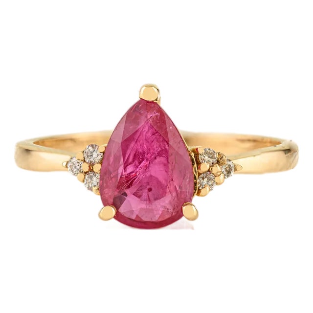 1.21 Carat Certified Ruby and Diamond Statement Ring Size 5.5 for Wedding in 14k Gold For Sale