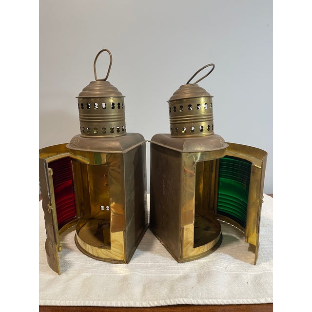 Brass 1950s A Set of Vintage Brass Port and Starboard Ship Lanterns For Sale - Image 8 of 8