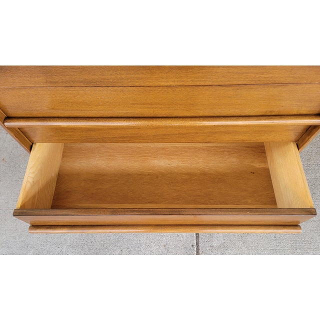 T. H. Robsjohn-Gibbings for Widdicomb Mid-Century Modern Dresser For Sale - Image 10 of 15