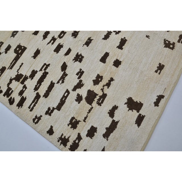 1950s Mid 20th Century Turkish Neutral Hemp Rug For Sale - Image 5 of 10